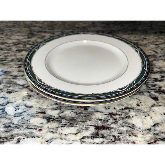 Mikasa Clarendon L3110 Salad Plates Set of 2 Fine China Vtg - Picture 8 of 8